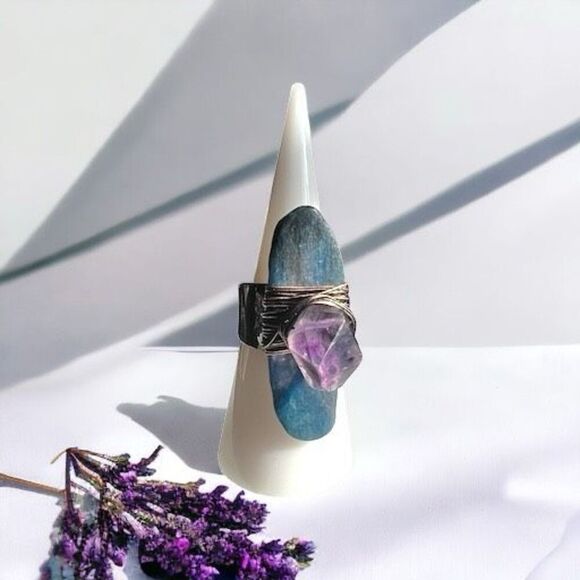 Blue Kyanite Crystal Wire Wrapped Amethyst Crystal Ring Size 7 adjustable - Picture 1 of 16